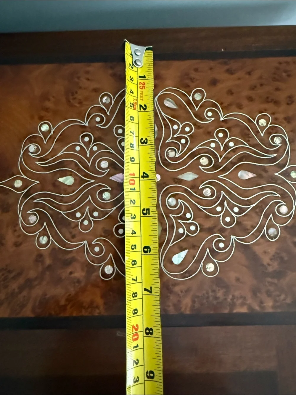 Moroccan Burl Wood Inlay Jewelry Box with Mother-of-Pearl Motif Thuya